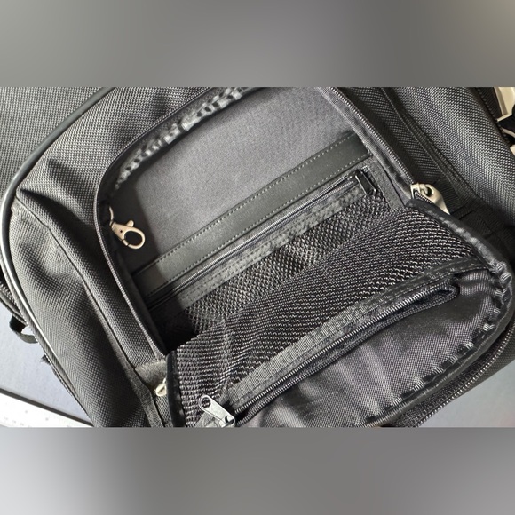 Sony computer backpack - Picture 7 of 8